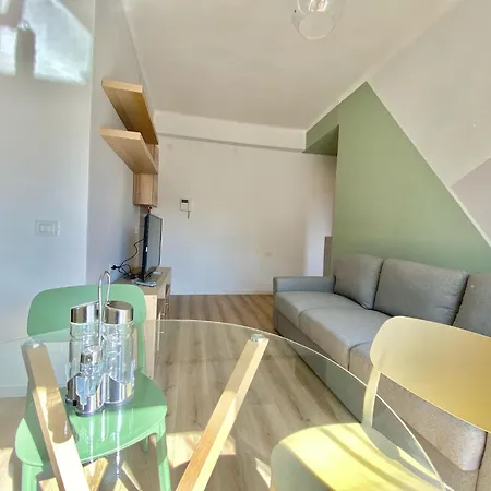 Metro S&m Home, Moderno E Confortevole Con Metro M3 Sotto Casa Апартаменты Милан