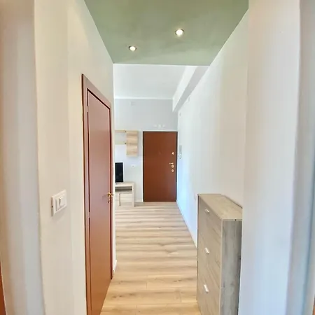 Metro S&m Home, Moderno E Confortevole Con Metro M3 Sotto Casa * ミラノ